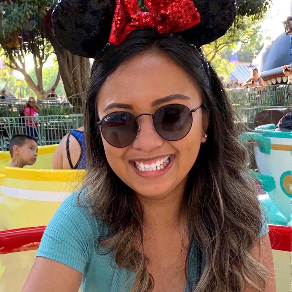 Meet your Posher, Jasmine